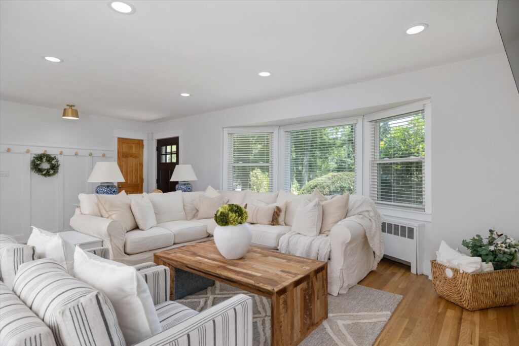 08-8_2MeadowlarkLane 08-8_2MeadowlarkLane