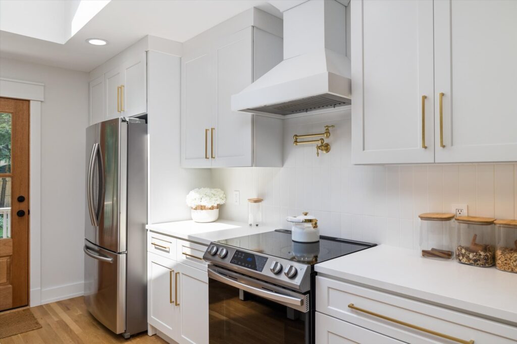 12-12_2MeadowlarkLane 12-12_2MeadowlarkLane